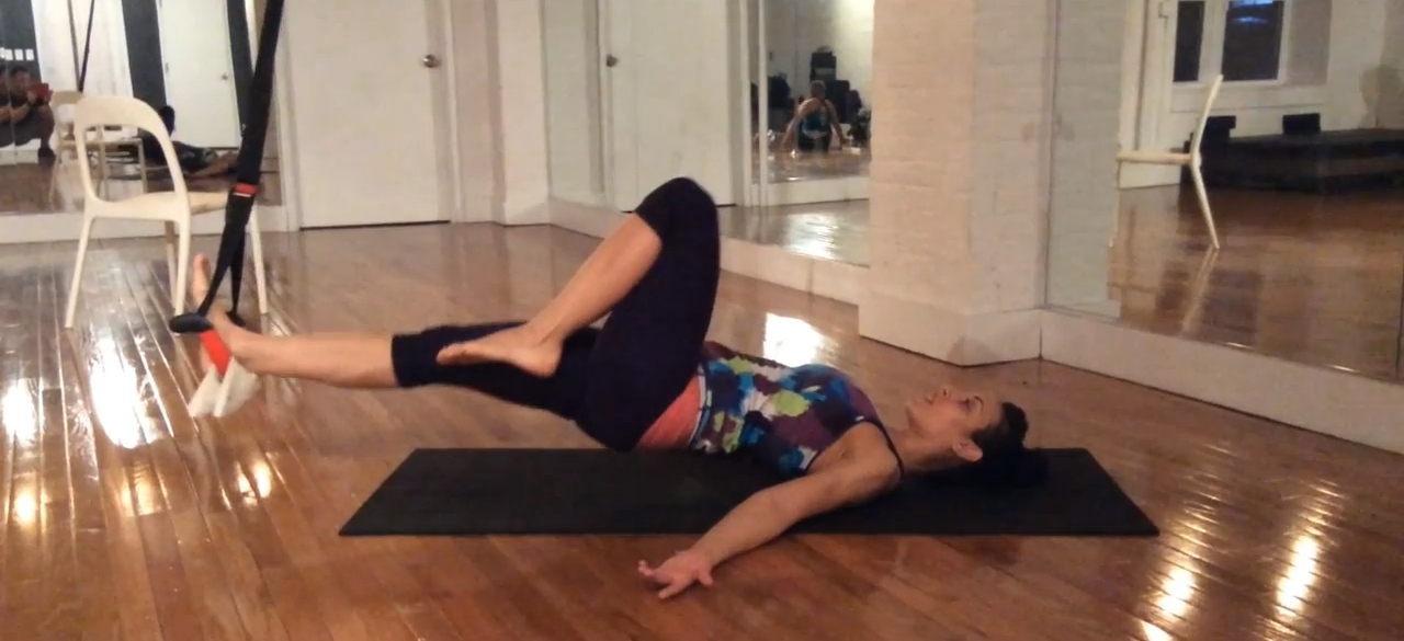 Train P3 Exercise of the Week – Suspended Single-Leg Hip Bridge to Leg Curl